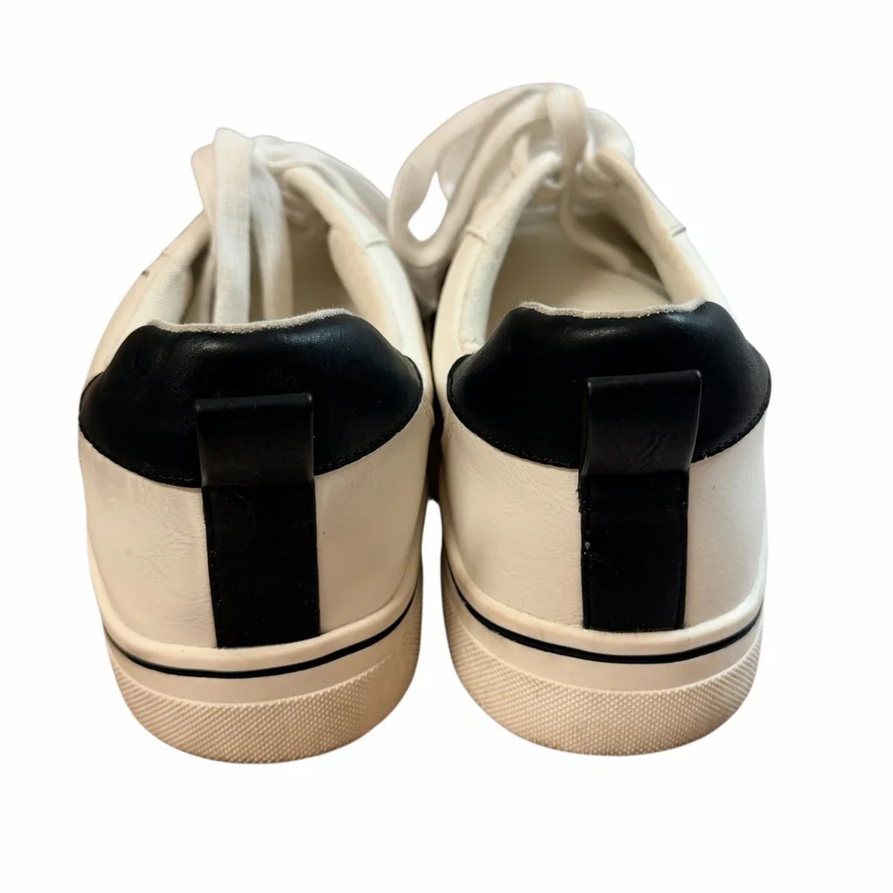 MIA White Leopard Accent Sneakers Women’s Size 10 Casual Low Top Lace Up